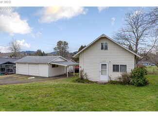 425 SE Williams Rd, Gresham, OR 97080