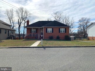 8505 Dunbar Ave, Hyattsville, MD 20785