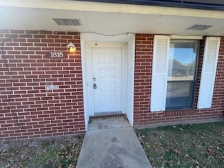 1818 S 13th Place, Rogers, AR 72758