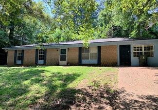 2202 Haley St, Oxford, MS 38655