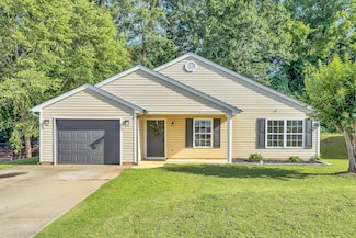 355 Bright Wick Ct, Boiling Springs, SC 29316