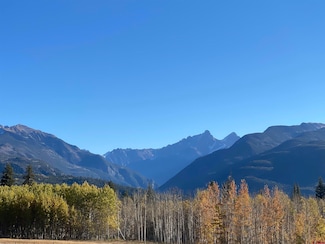 401 Wilshire Dr, Durango, CO 81301