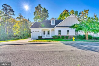 44178 Honeysuckle Ln, California, MD 20619