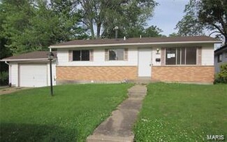 10448 Baron Dr, Saint Louis, MO 63136