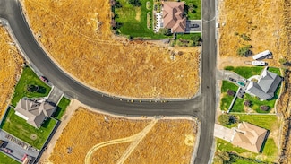 7887 Blue Jay Dr NE, Moses Lake, WA 98837