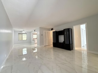 53 Stratford D, West Palm Beach, FL 33417