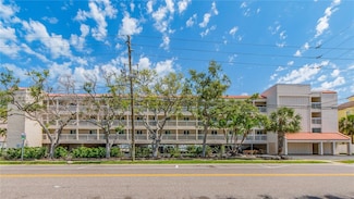 640 Bayway Blvd Unit 302, Clearwater Beach, FL 33767