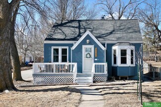 2302 N 69th St, Omaha, NE 68104