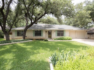 213 Oakwood Dr, Georgetown, TX 78628