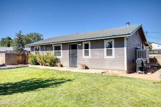 885 S 4th St E, Snowflake, AZ 85937