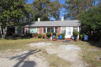 504 31st Ave N, Myrtle Beach, SC 29577