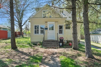 305 S Pierson Ave, New Richmond, WI 54017