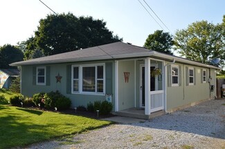 140 E N, Knightstown, IN 46148