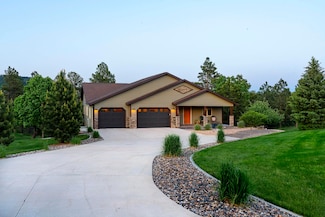 1335 E Woodland Dr, Spearfish, SD 57783