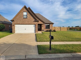 811 Crittenden Blvd, Marion, AR 72364