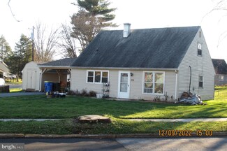 1133 Chestnut St, Middletown, PA 17057