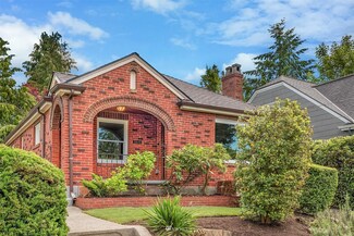 7016 21st Ave NW, Seattle, WA 98117