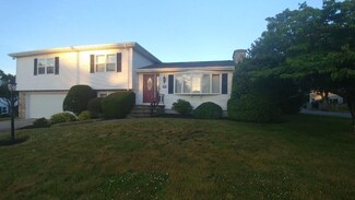 565 N Eastern Ave, Fall River, MA 02720