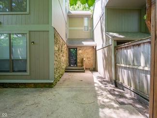 4268 Foxglove Trace, Indianapolis, IN 46237