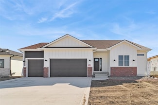 16628 Deerview Dr, Urbandale, IA 50323