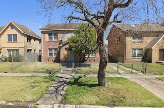 2805 Rosedale St, Houston, TX 77004