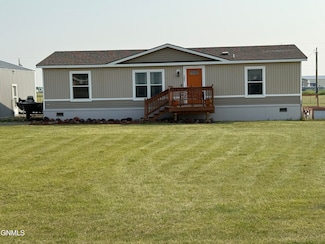 12881 Longview Dr, Arnegard, ND 58835