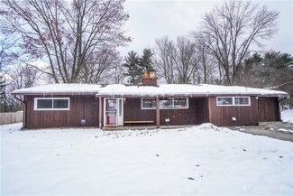 9916 Winton Rd, Cincinnati, OH 45231