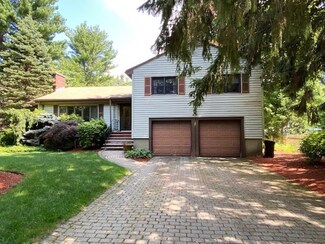 478 Quinobequin Rd, Waban, MA 02468