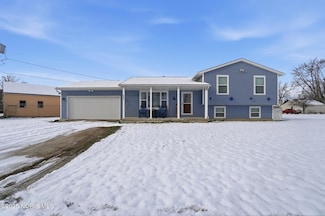 29411 Mabel St, Millbury, OH 43447