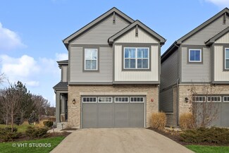 3S498 Lambe Ln, Warrenville, IL 60563