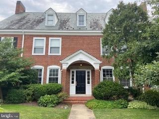 3531 S Wakefield St Unit A2, Arlington, VA 22206