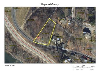 9999 Hillside St, Canton, NC 28716
