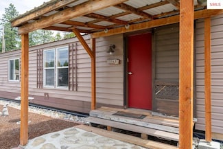 30450 N Railroad St, Athol, ID 83801