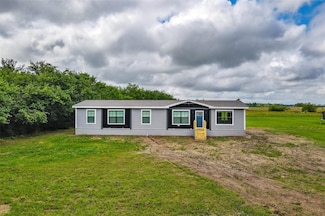 4301 County Road 3216, Lone Oak, TX 75453