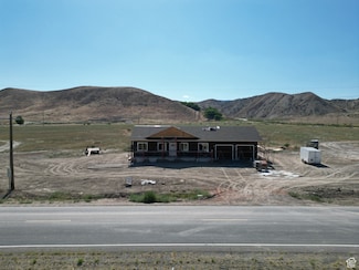655 S Black Knoll Rd, Sigurd, UT 84657