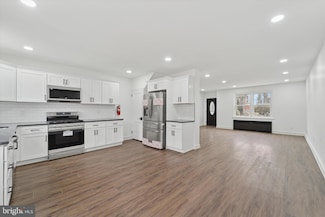 7647 Woolston Ave, Philadelphia, PA 19150