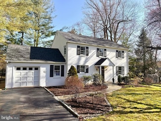 430 Upper Gulph Rd, Strafford, PA 19087
