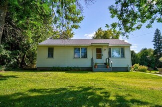 298 Sheldon Rd, Saint Albans, VT 05478