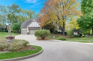 13037 Catalina St, Leawood, KS 66209