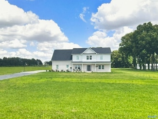 15100 York Ln, Athens, AL 35611
