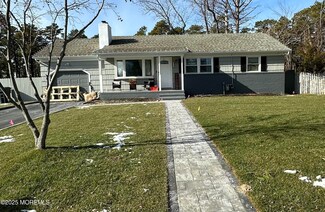 576 Francis Rd, Brick, NJ 08723