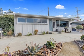 50 Quinta Vista Dr, Thousand Oaks, CA 91362