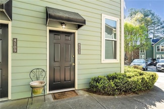 4113 Canyon Point Cir, Roswell, GA 30076