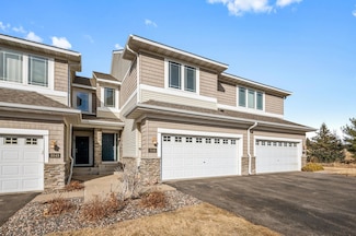 5046 Yuma Ln N, Plymouth, MN 55446