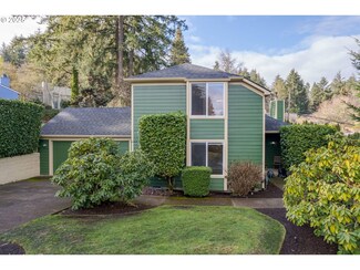 2290 Corinthian Ct, Eugene, OR 97405