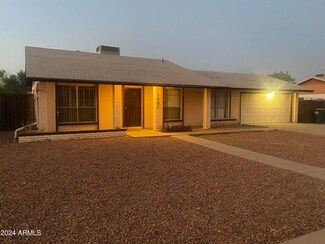 1431 W Behrend Dr, Phoenix, AZ 85027