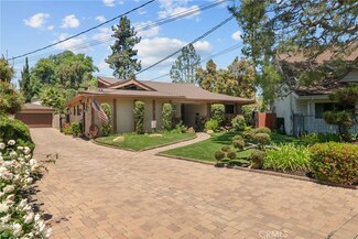 12751 Addison St, Valley Village, CA 91607