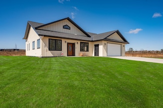 895 SW 22nd Ave, Grand Rapids, MN 55744