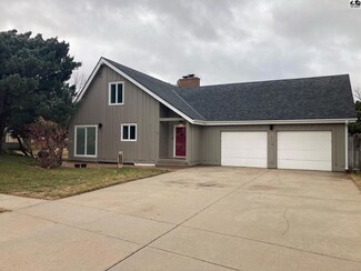 1211 Ranch Rd, McPherson, KS 67460