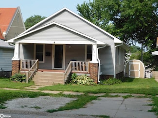 408 N Pine St, Creston, IA 50801